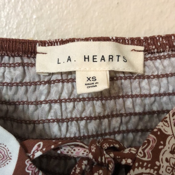 LA Hearts Long Sleeve Tie Front Paisley Crop Top - Picture 8 of 9
